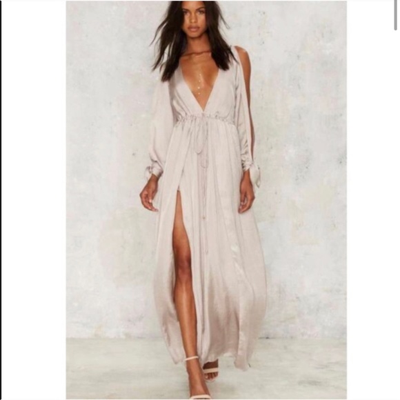 Nasty Gal Dresses & Skirts - Nasty Gal Bea Slit Dress